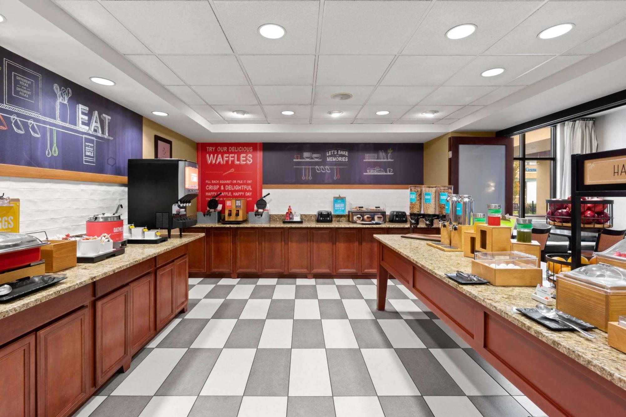 Hampton Inn & Suites Burlington Eksteriør billede