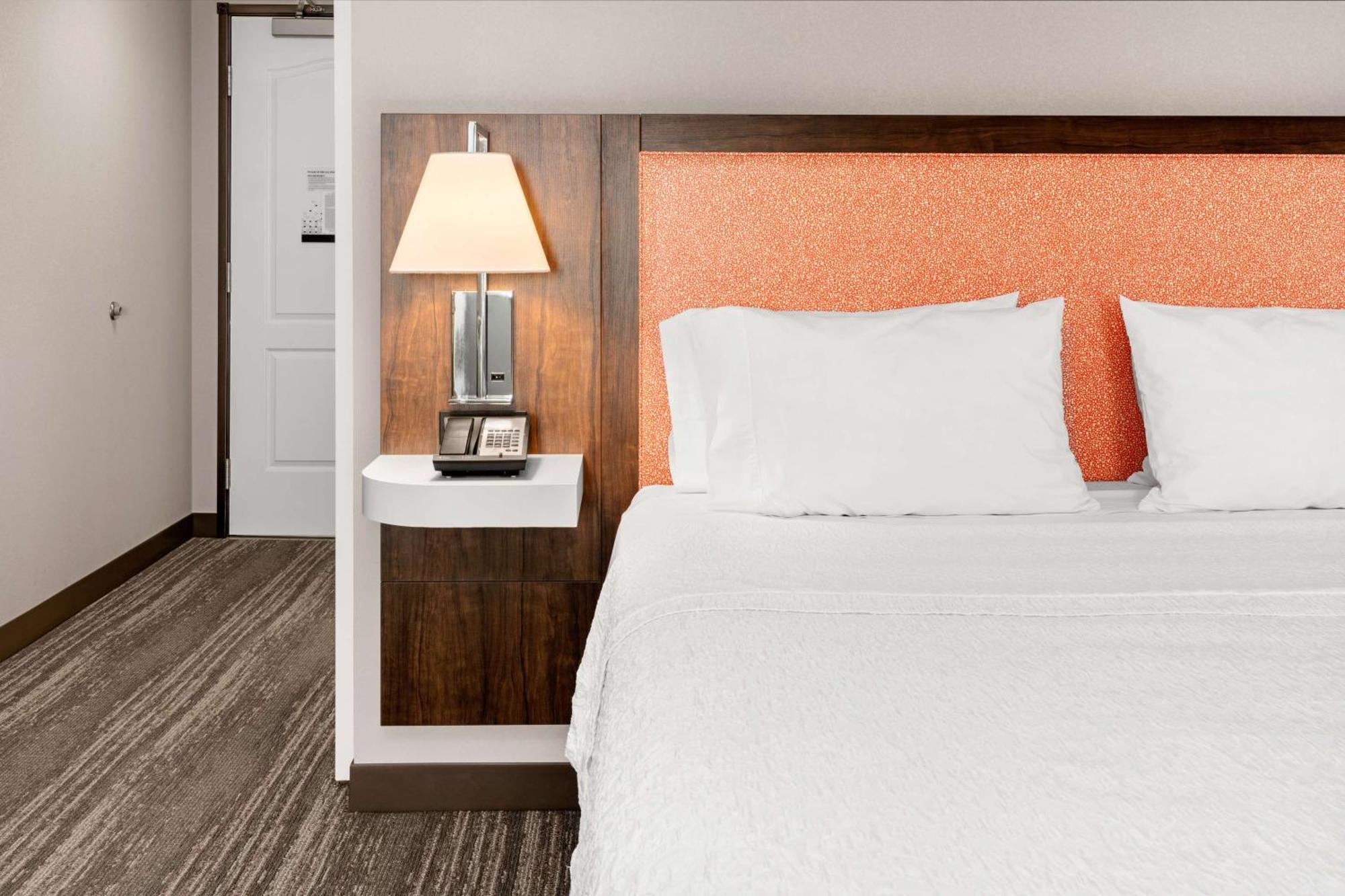 Hampton Inn & Suites Burlington Eksteriør billede
