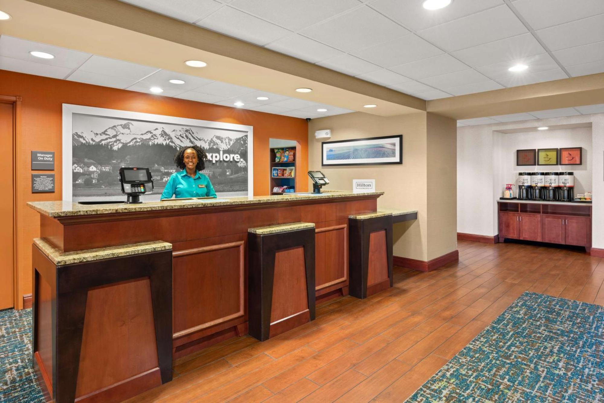Hampton Inn & Suites Burlington Eksteriør billede