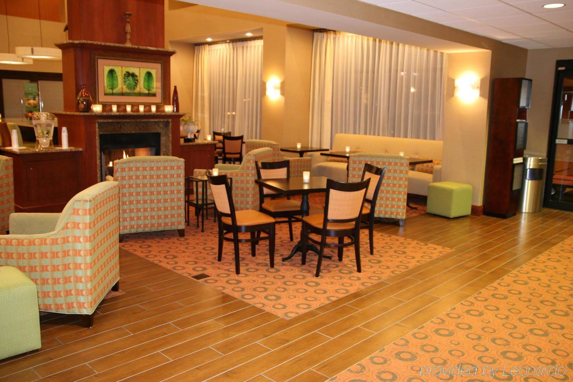 Hampton Inn & Suites Burlington Eksteriør billede