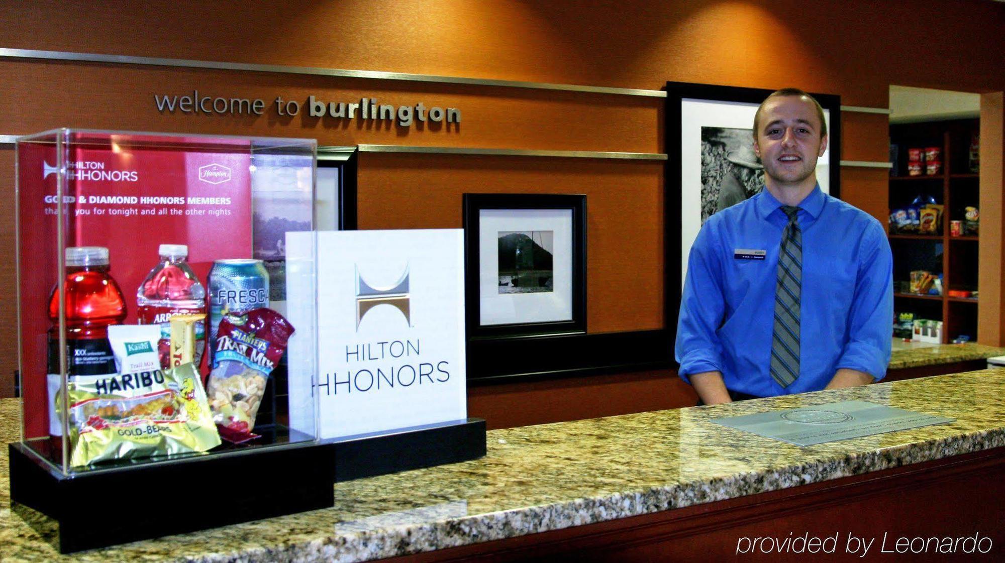 Hampton Inn & Suites Burlington Eksteriør billede