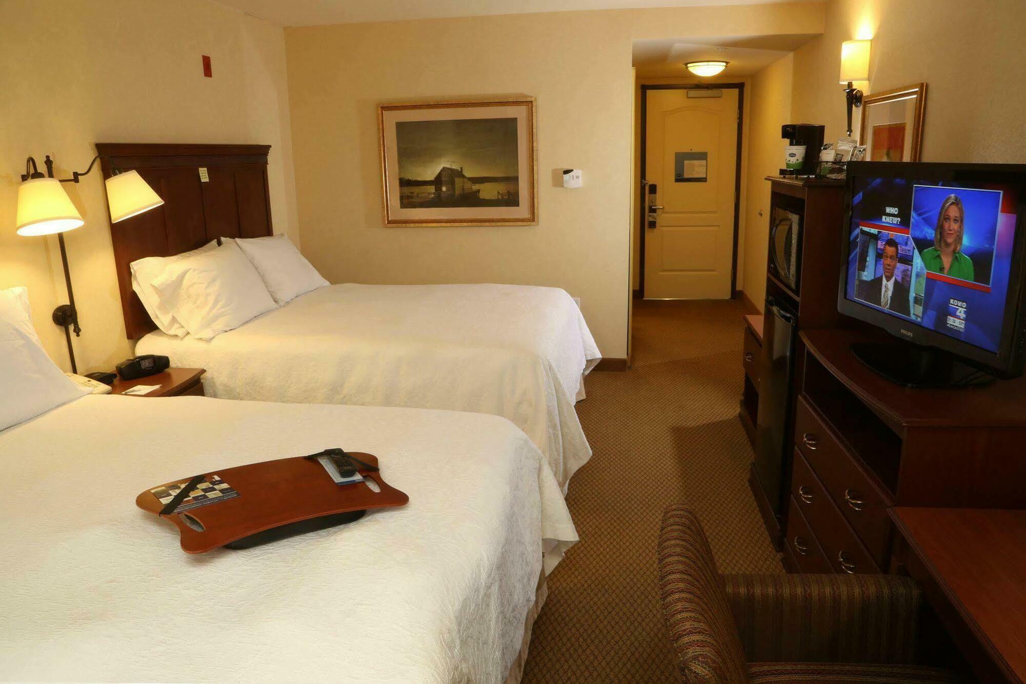 Hampton Inn & Suites Burlington Eksteriør billede